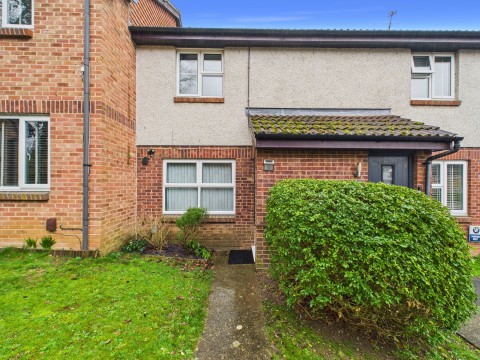 View Full Details for Huscarle Way, Tilehurst, RG31