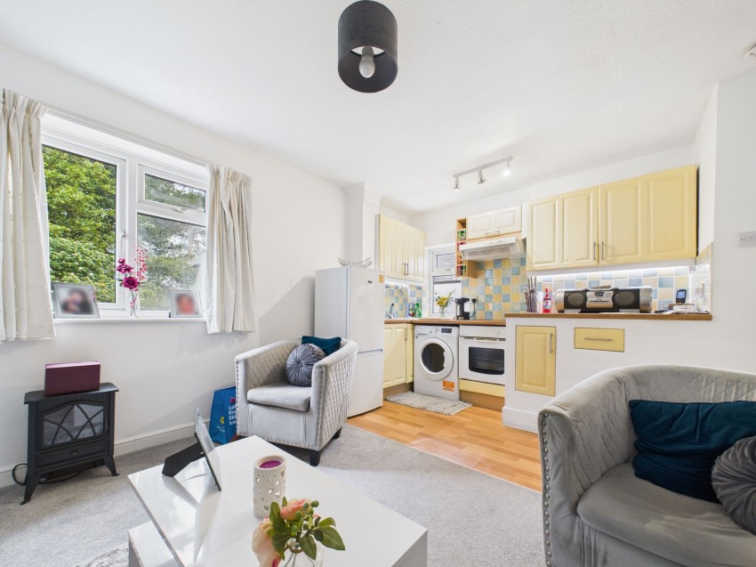 Images for School Road, Tilehurst, RG31