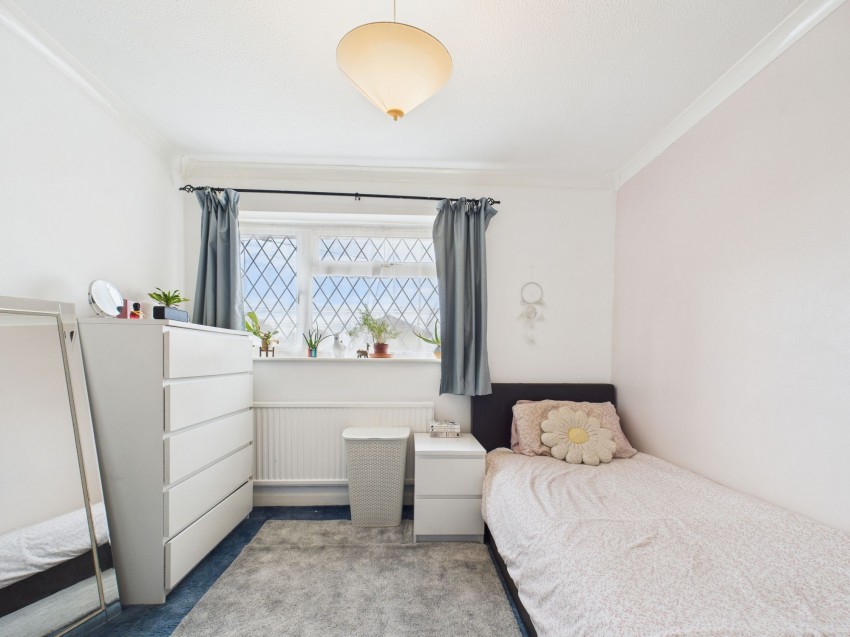 Images for Farm Drive, Tilehurst, RG31