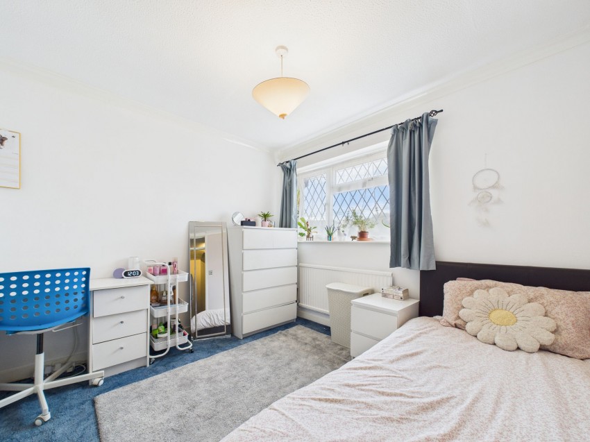 Images for Farm Drive, Tilehurst, RG31