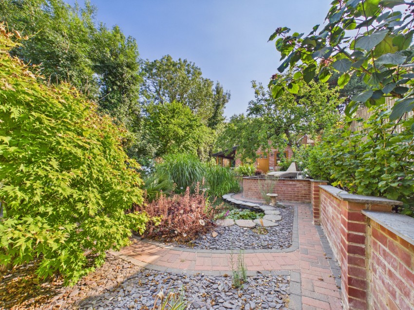 Images for Calder Close, Tilehurst, RG30