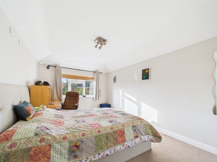 Images for Mayfair, Tilehurst, RG30