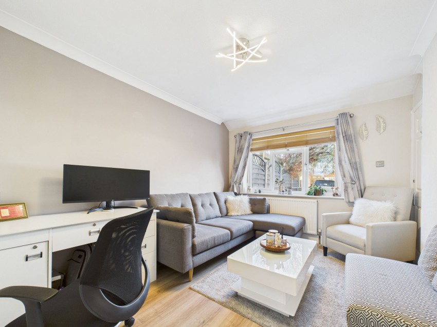 Images for Mayfair, Tilehurst, RG30