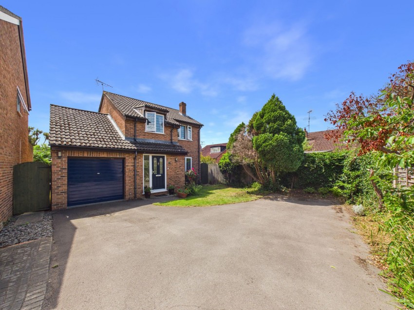 Images for Elveden Close, Lower Earley, RG6