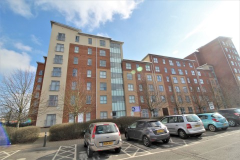 View Full Details for Moulsford Mews, READING, Berkshire