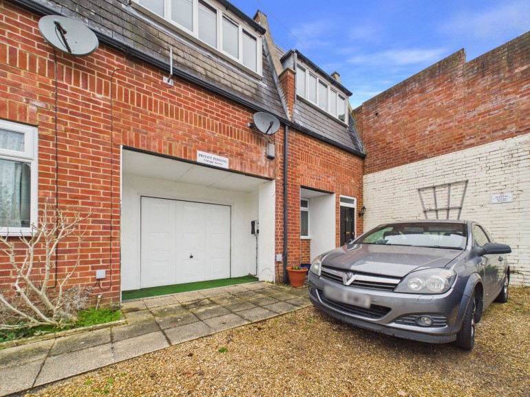 Norcot Road, Tilehurst, RG30