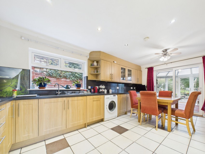 Images for Broom Close, Calcot, RG31