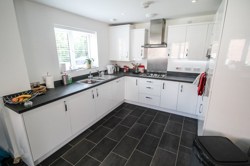 Images for Calcot, Reading, Berkshire