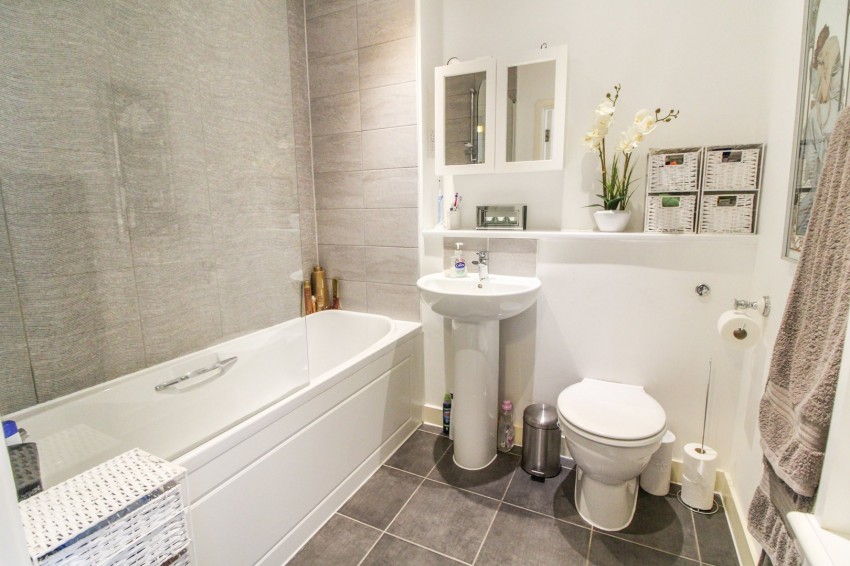 Images for Tilehurst, Reading, Berkshire