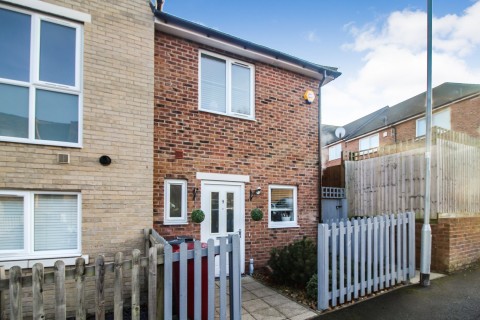 View Full Details for Leven Street, Reading, Berkshire