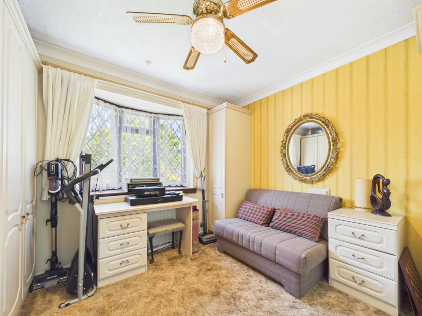 Images for Hogarth Avenue, Reading, RG30