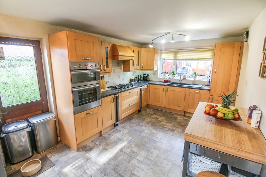 Images for Tilehurst, Reading, Berkshire