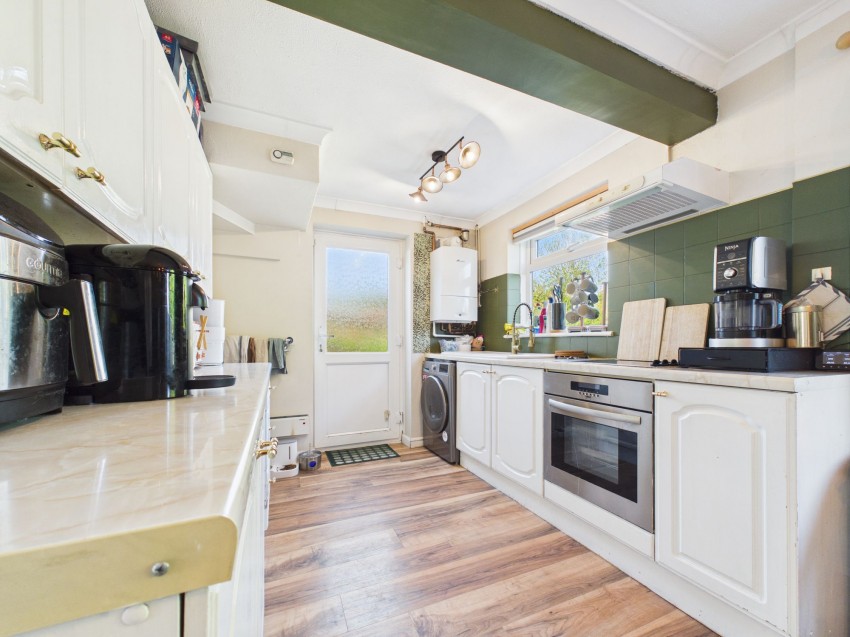 Images for Fullbrook Crescent, Tilehurst, RG31
