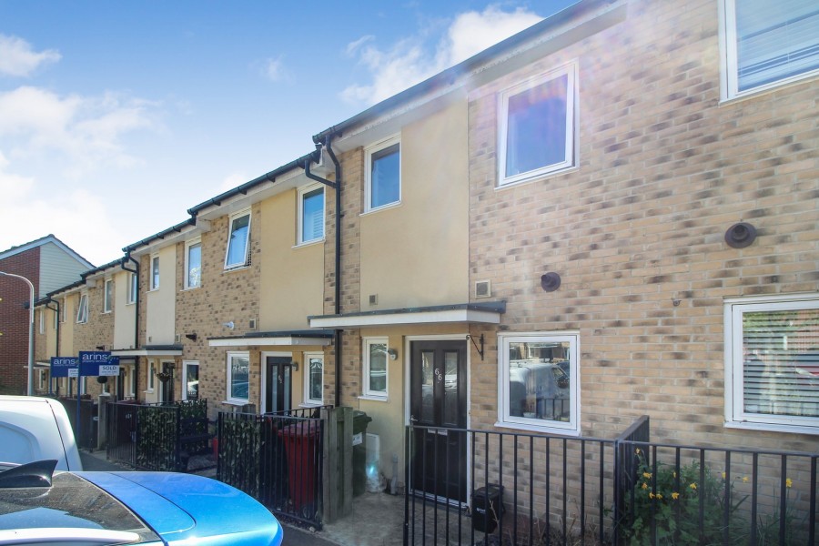 Tilehurst, Reading, Berkshire, 2 bedroom, Terraced House