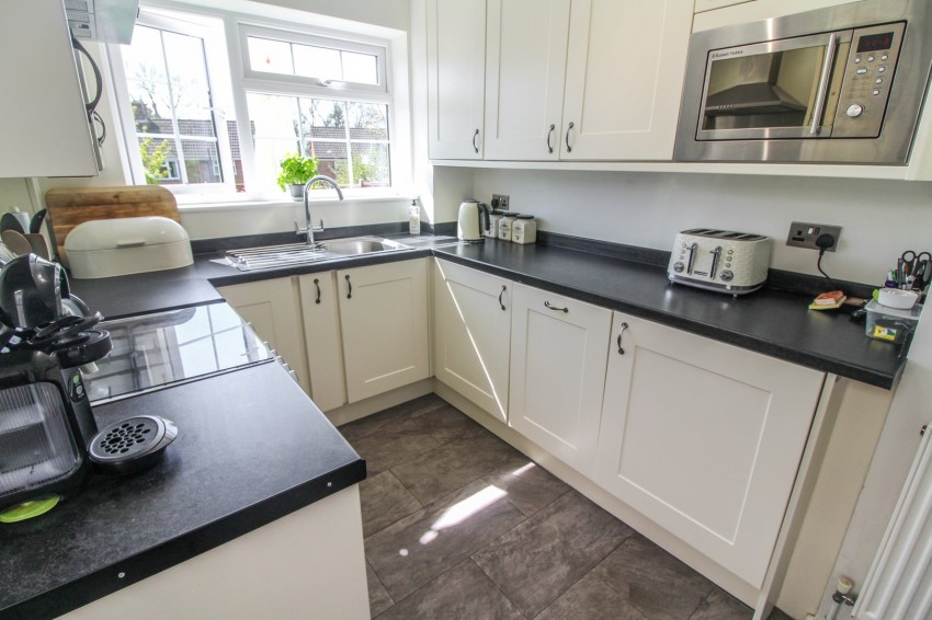 Images for Tilehurst, Reading, Berkshire