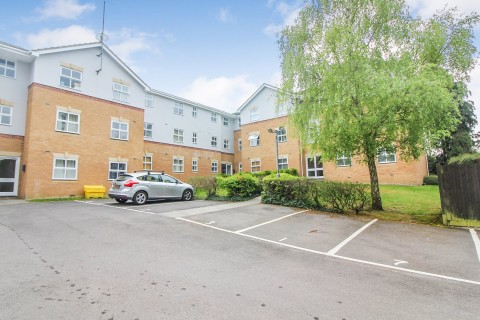 View Full Details for Elm Park, Reading, Berkshire