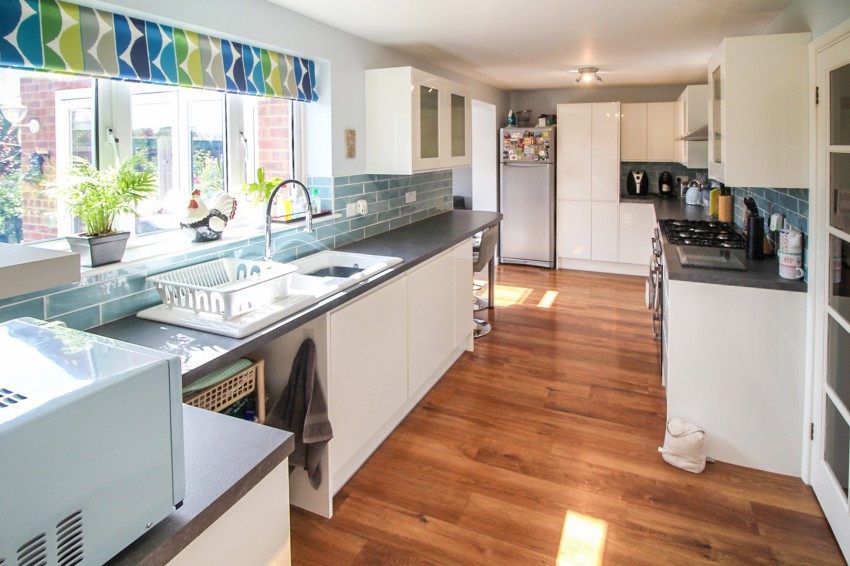 Images for Tilehurst, Reading, Berkshire