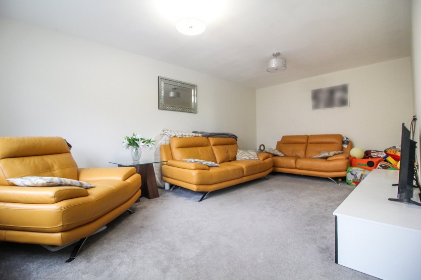 Images for Tilehurst, Reading, Berkshire