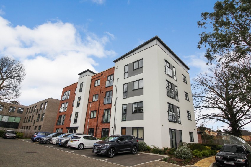 Images for Elvian Close, Reading, Berkshire