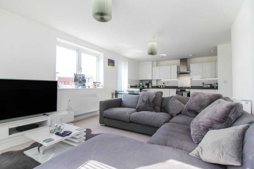 Images for Elvian Close, Reading, Berkshire