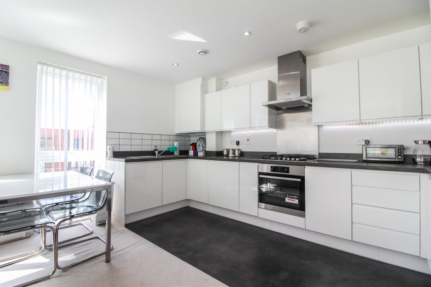 Images for Elvian Close, Reading, Berkshire