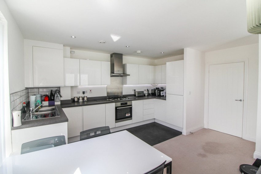Images for Elvian Close, Reading, Berkshire