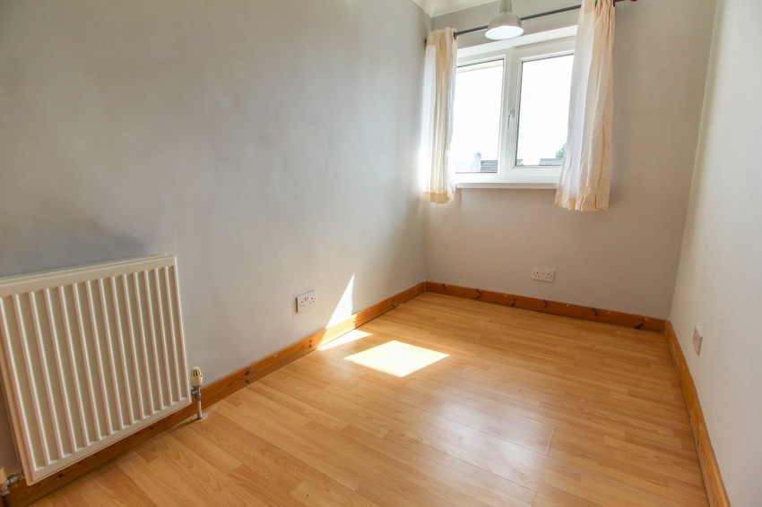 Images for Greencroft Gardens, Reading, Berkshire