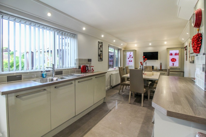 Images for Tilehurst, Reading, Berkshire