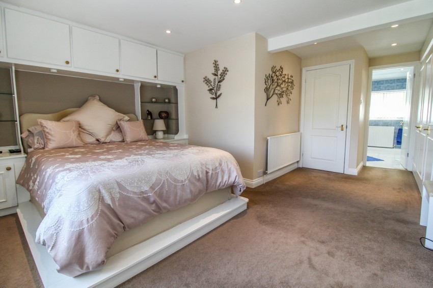 Images for Tilehurst, Reading, Berkshire