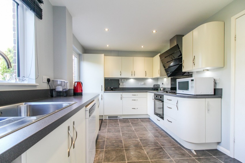 Images for Calcot, Reading, Berkshire