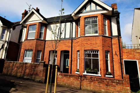 View Full Details for Wantage Road, Reading, Berkshire