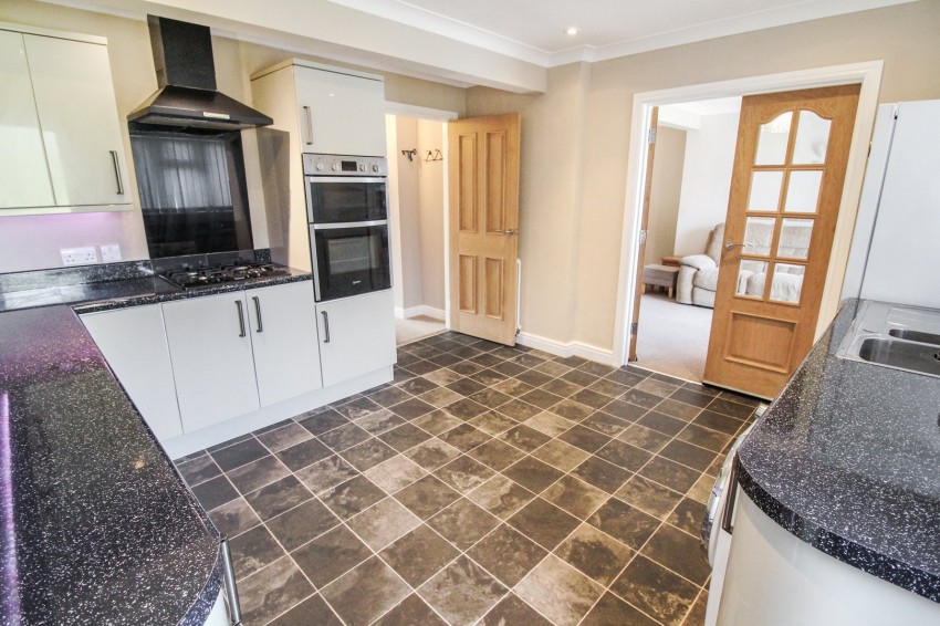 Images for Tilehurst, Reading, Berkshire