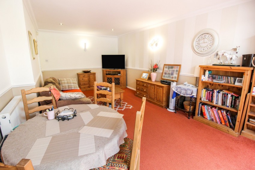 Images for Tilehurst, Reading, Berkshire