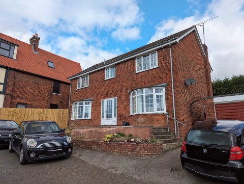 View Full Details for Berkeley Avenue, Reading, Berkshire