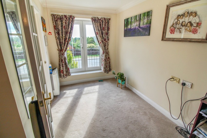 Images for Calcot, Reading, Berkshire