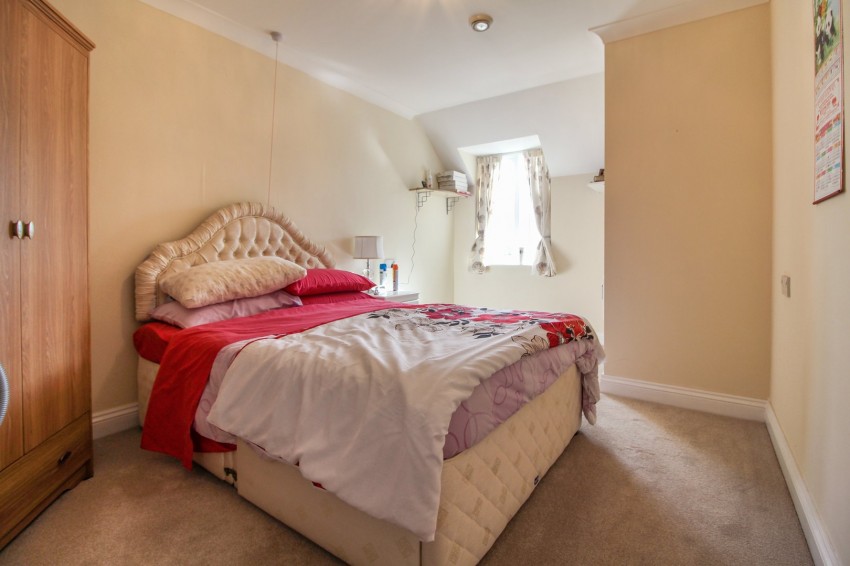 Images for Calcot, Reading, Berkshire