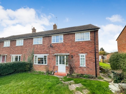 View Full Details for Fawley Road, Reading, Berkshire