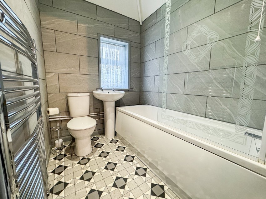 Images for Tilehurst, Reading, Berkshire