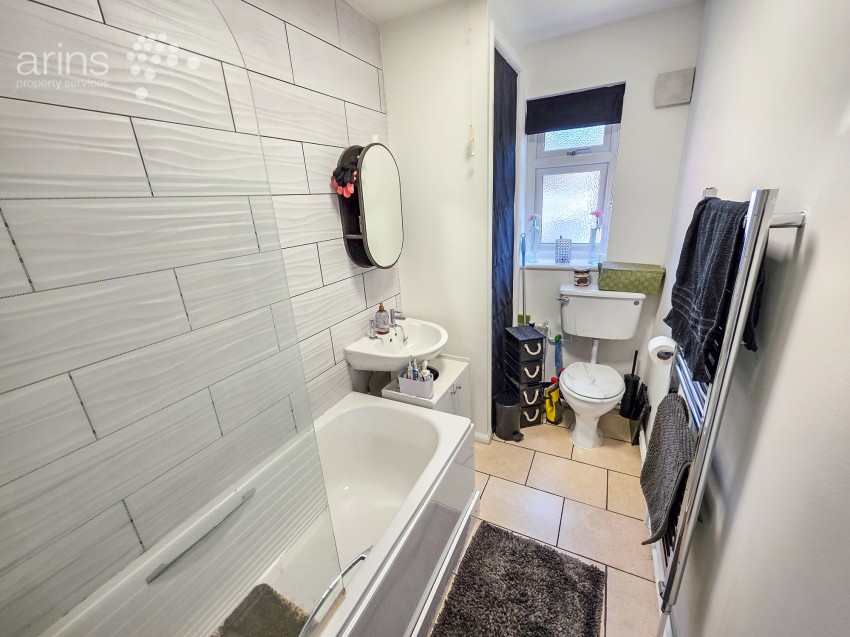 Images for Frensham Green, Reading, Berkshire