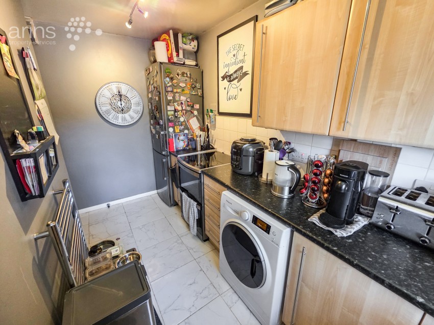 Images for Frensham Green, Reading, Berkshire