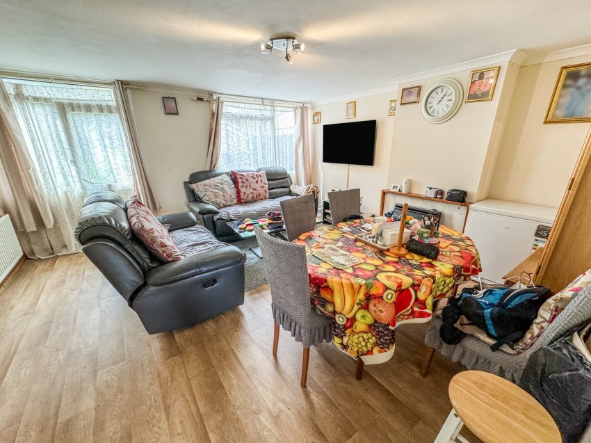 Images for Tilehurst, Reading, Berkshire