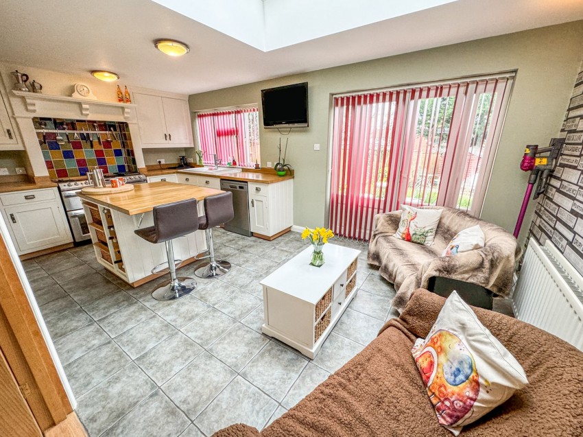 Images for Tilehurst, Reading, Berkshire