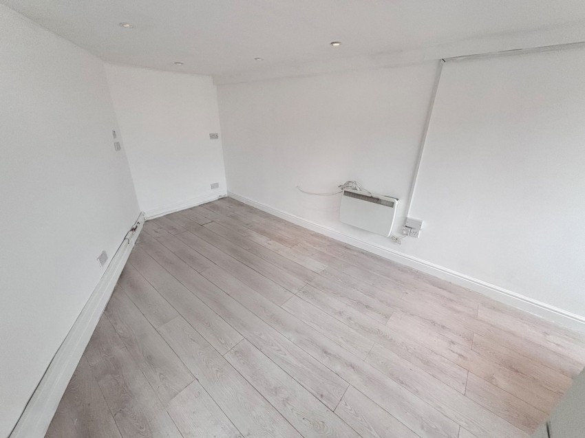 Images for Tilehurst, Reading, Berkshire