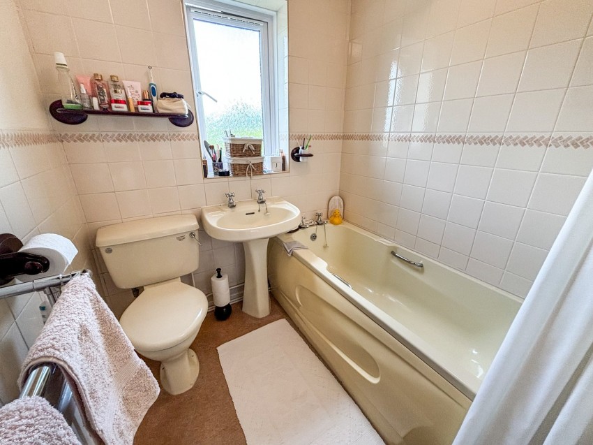Images for Tilehurst, Reading, Berkshire