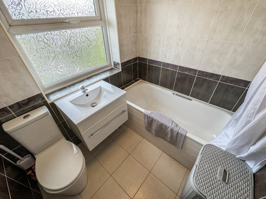 Images for Tilehurst, Reading, Berkshire