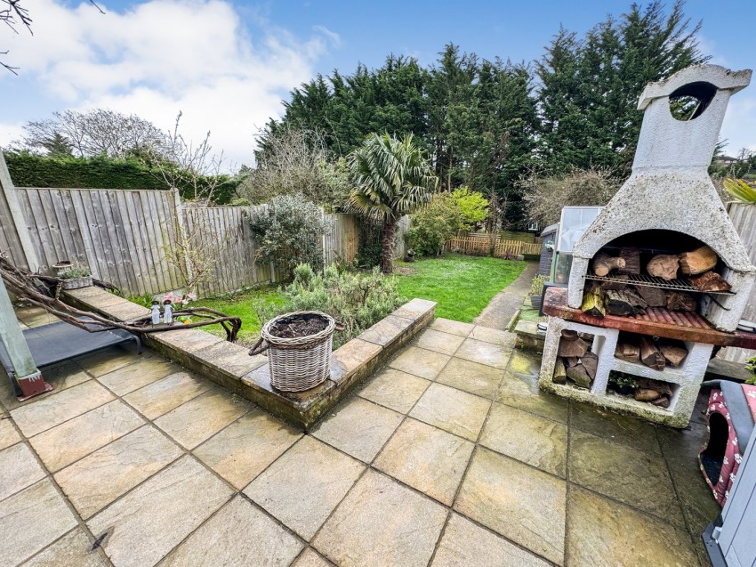 Images for Tilehurst, Reading, Berkshire