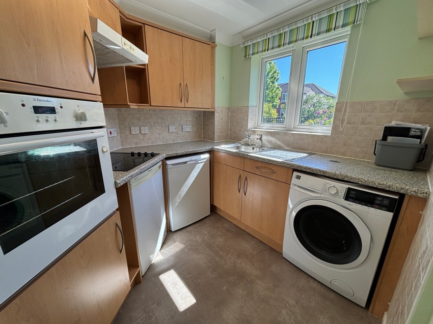 Images for Tilehurst, Reading, Berkshire