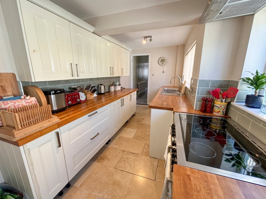 Images for Shaftesbury Road, Reading, Berkshire