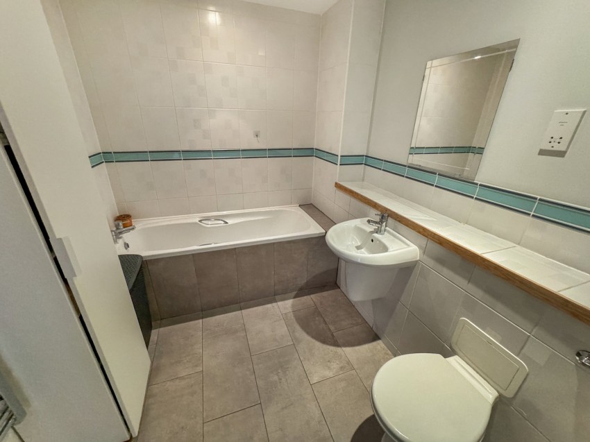 Images for Branagh Court, Reading, Berkshire