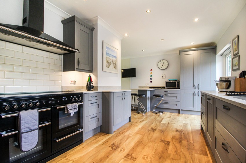 Images for Tilehurst, Reading, Berkshire